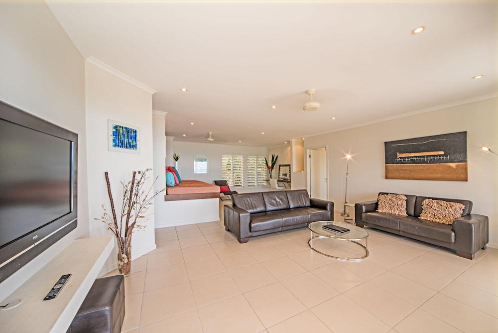 Sea Star Apartments Airlie Beach Eksteriør bilde